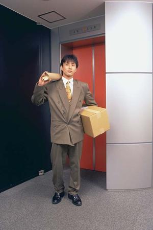 様々なレジスターを販売するお店